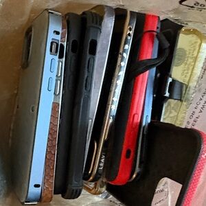 Stylish Smartphone Cases in Multiple Colors all different kinds